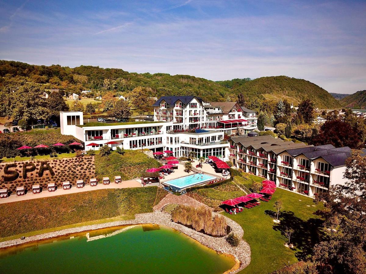 Moselstern Parkhotel Kraehennest Lof Bagian luar foto
