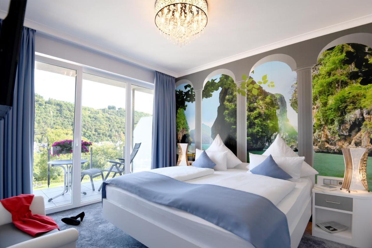 Moselstern Parkhotel Kraehennest Lof Bagian luar foto