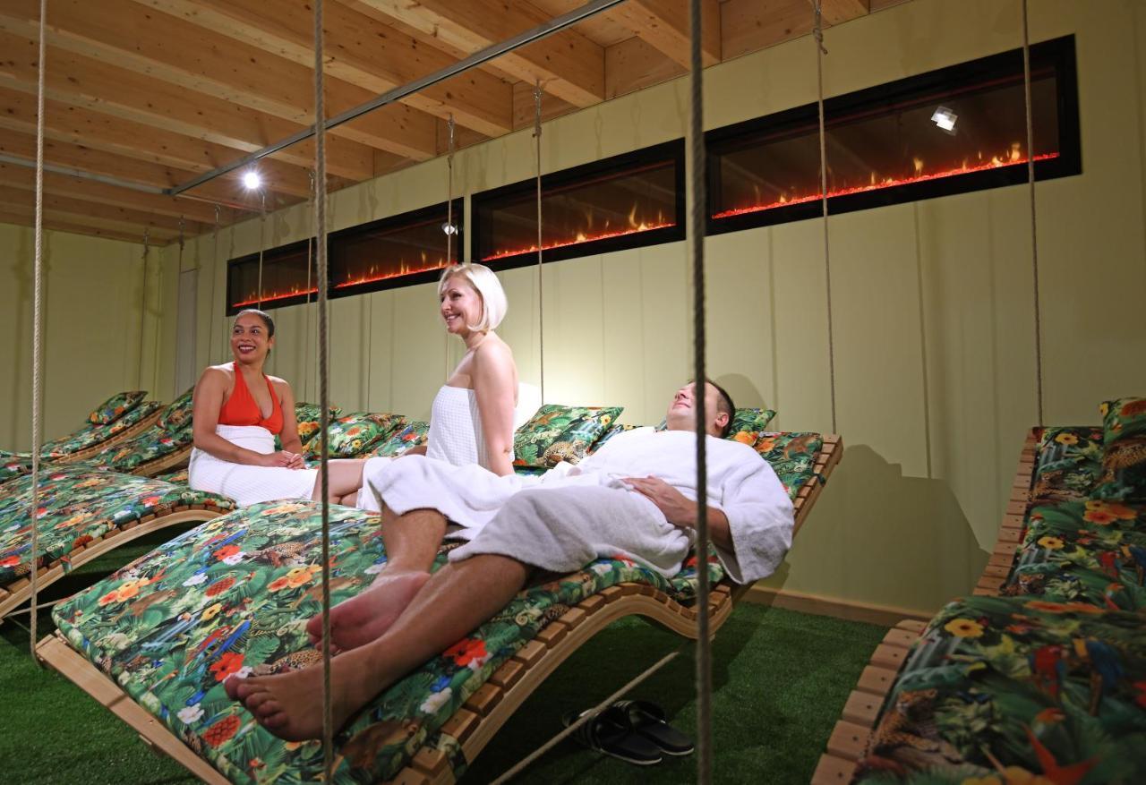 Moselstern Parkhotel Kraehennest Lof Bagian luar foto